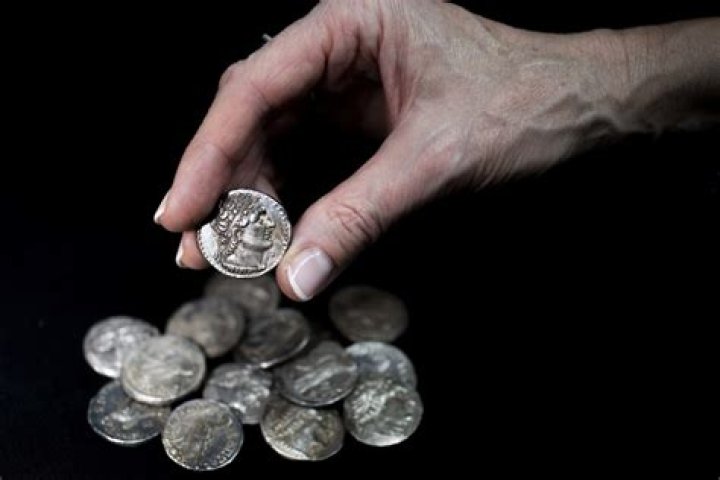 4 Bizarre Items You Won't Believe Were Once Used As Currency