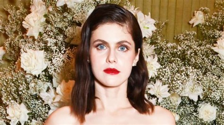 Alexandra Daddario Age and Dating History 2022