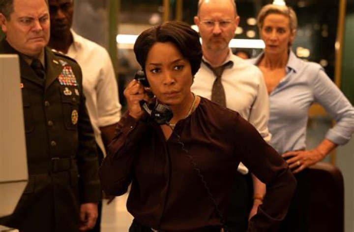 Angela Bassett – Celebsgraphy