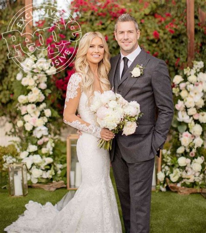 AwwPregnant Christina Anstead Gushes Over Husband Ant on Instagram: ‘What a Dreamy Wedding Date’