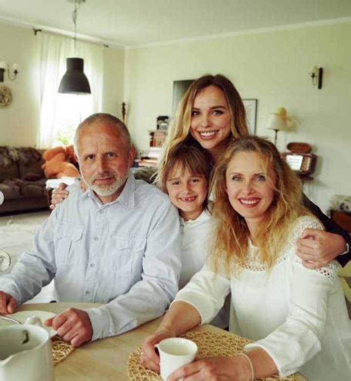 Biography, Age, Height, Boyfriend, Family, Parents, Net worth & More