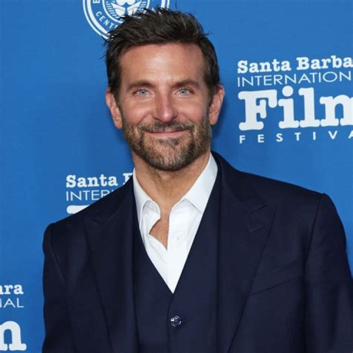 Bradley Cooper – Celebsgraphy