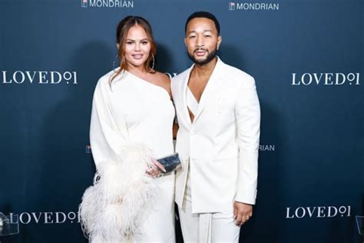 Chrissy Teigen and John Legend Renew Their Vows After Many ‘Trials and Tribulations’