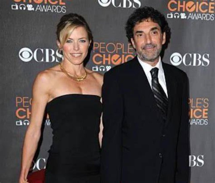 Chuck Lorre Age, Height, Wife, Children, Net Worth, Parents, Biography, and More