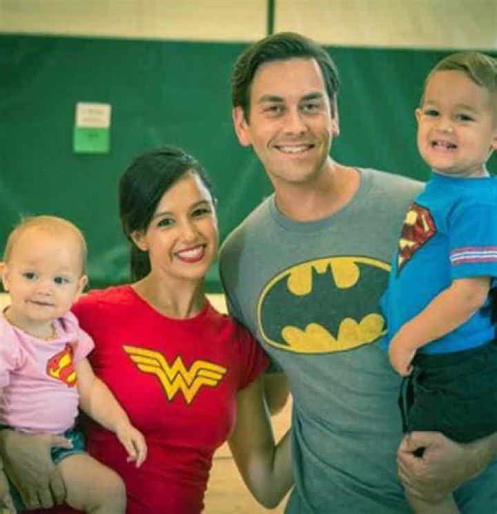 Clayton Morris Net Worth, Salary. Meet His wife Natali Morris. 2022
