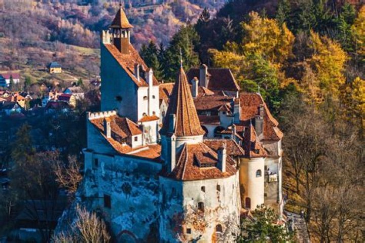 How Bran Castle Became Better Known As Dracula's Castle