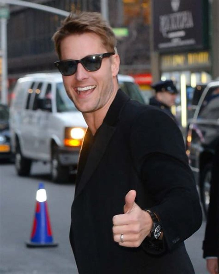 How tall is Justin Hartley