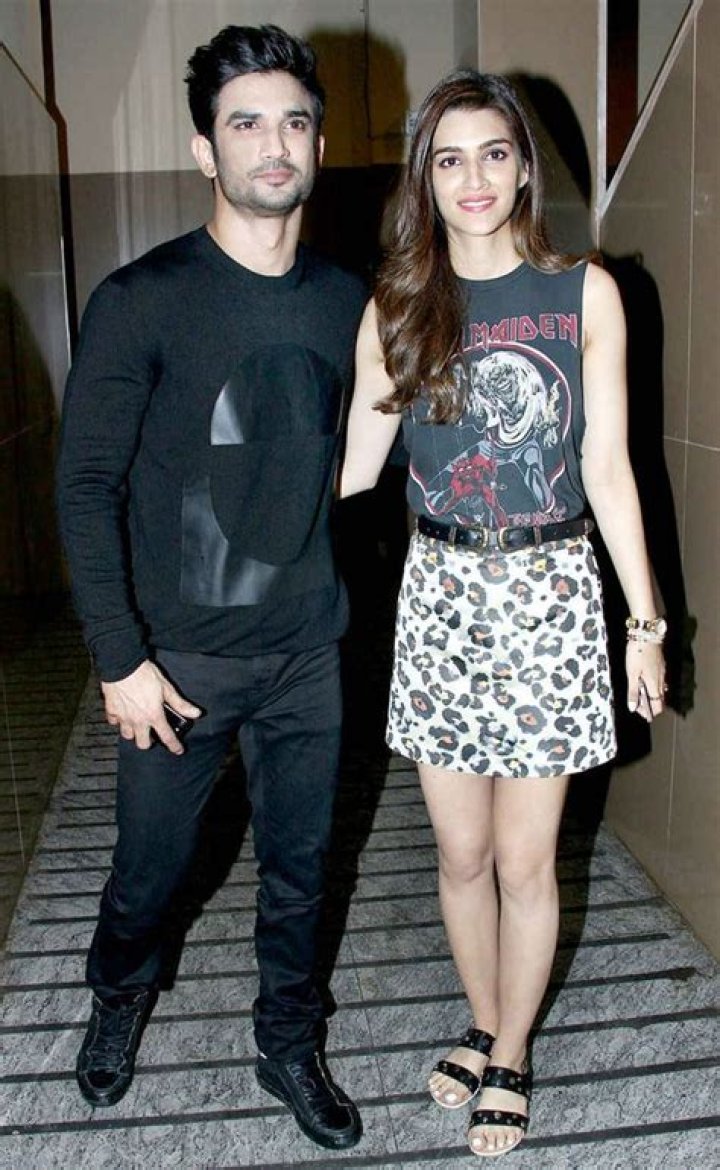 How tall is Kriti Sanon