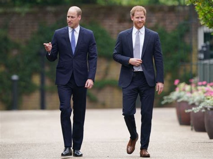 How tall is Prince Harry