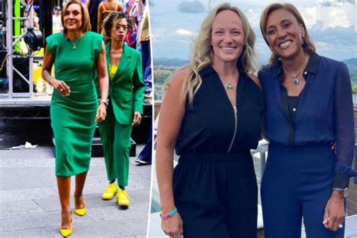 How tall is Robin Roberts