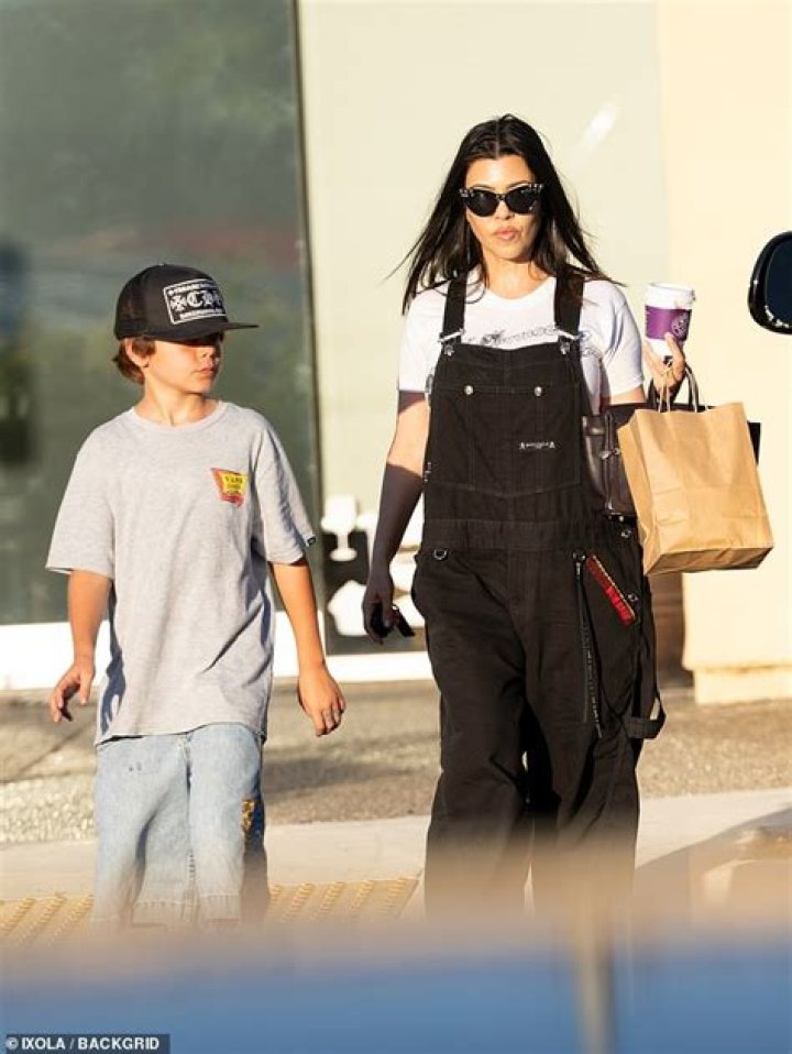 Kourtney Kardashian Sweetly Kisses and ‘Shnuggles’ Son Reign in Adorable New Photo
