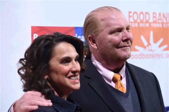 Susi Cahn Wiki-Bio, Net Worth, age, Facts about Mario Batali’s wife. 2022