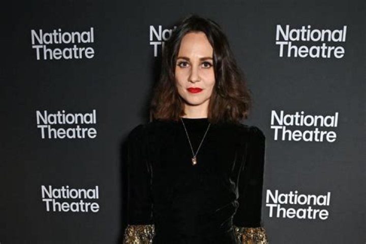 Tuppence Middleton – Celebsgraphy