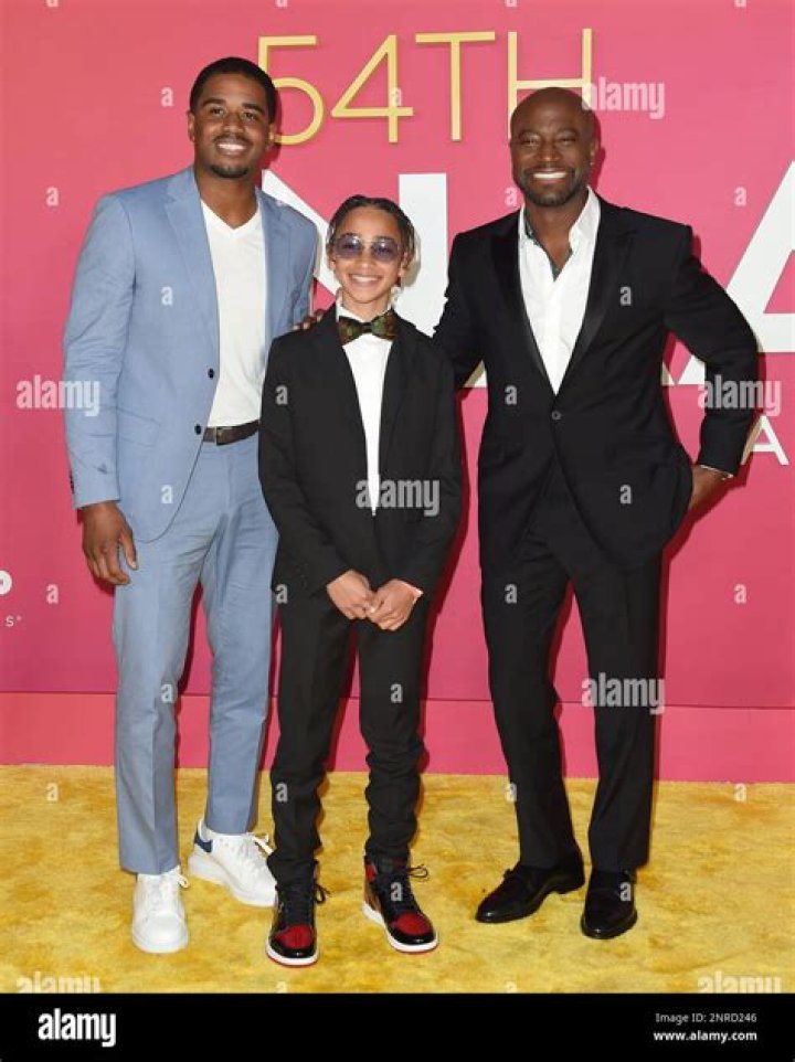 Walker Nathaniel Diggs – Celebsgraphy