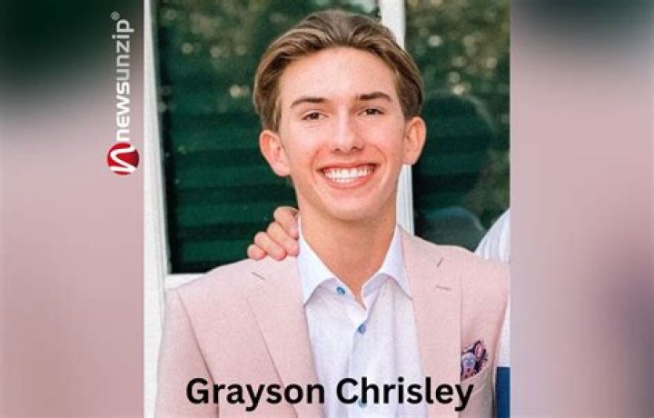 Who is Grayson Chrisley? Wiki, Birthday Girlfriend, Family, Height, Net worth, Bio & More