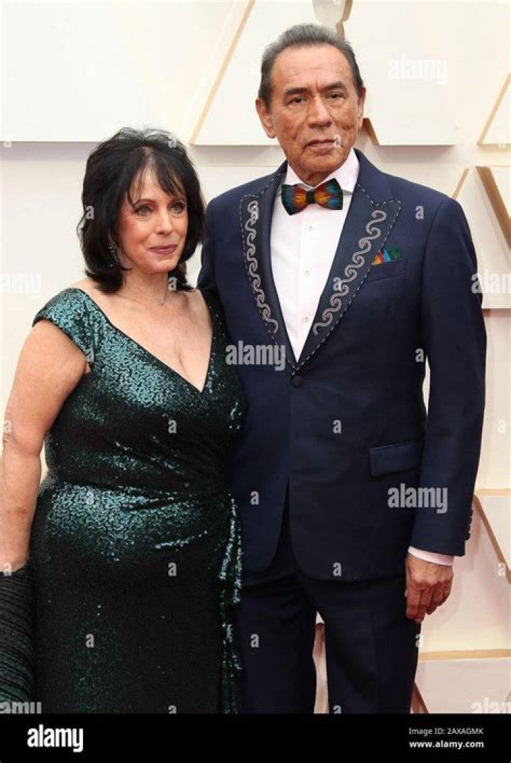 Who Is Maura Dhu Studi? Wiki, Age, Net Worth, Husband, Family, Ethnicity & Nationality